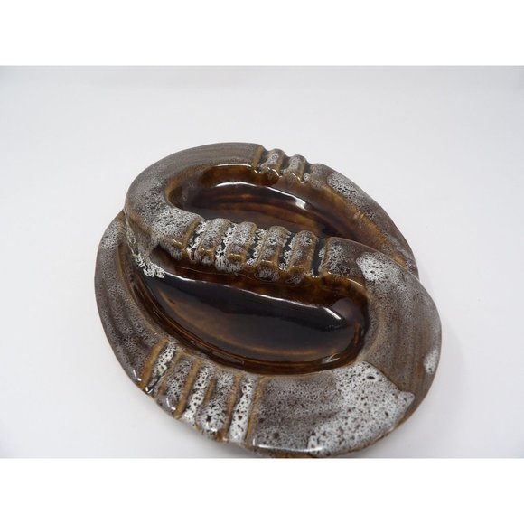 Vintage MCM Marcia Pottery Large Brown and White Ashtray Marked Marcia 405 USA. - Picture 6 of 9